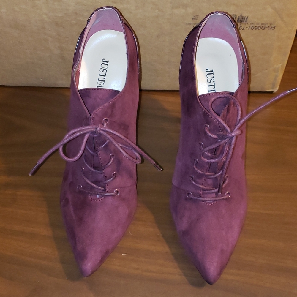 Plum color Booties (5")